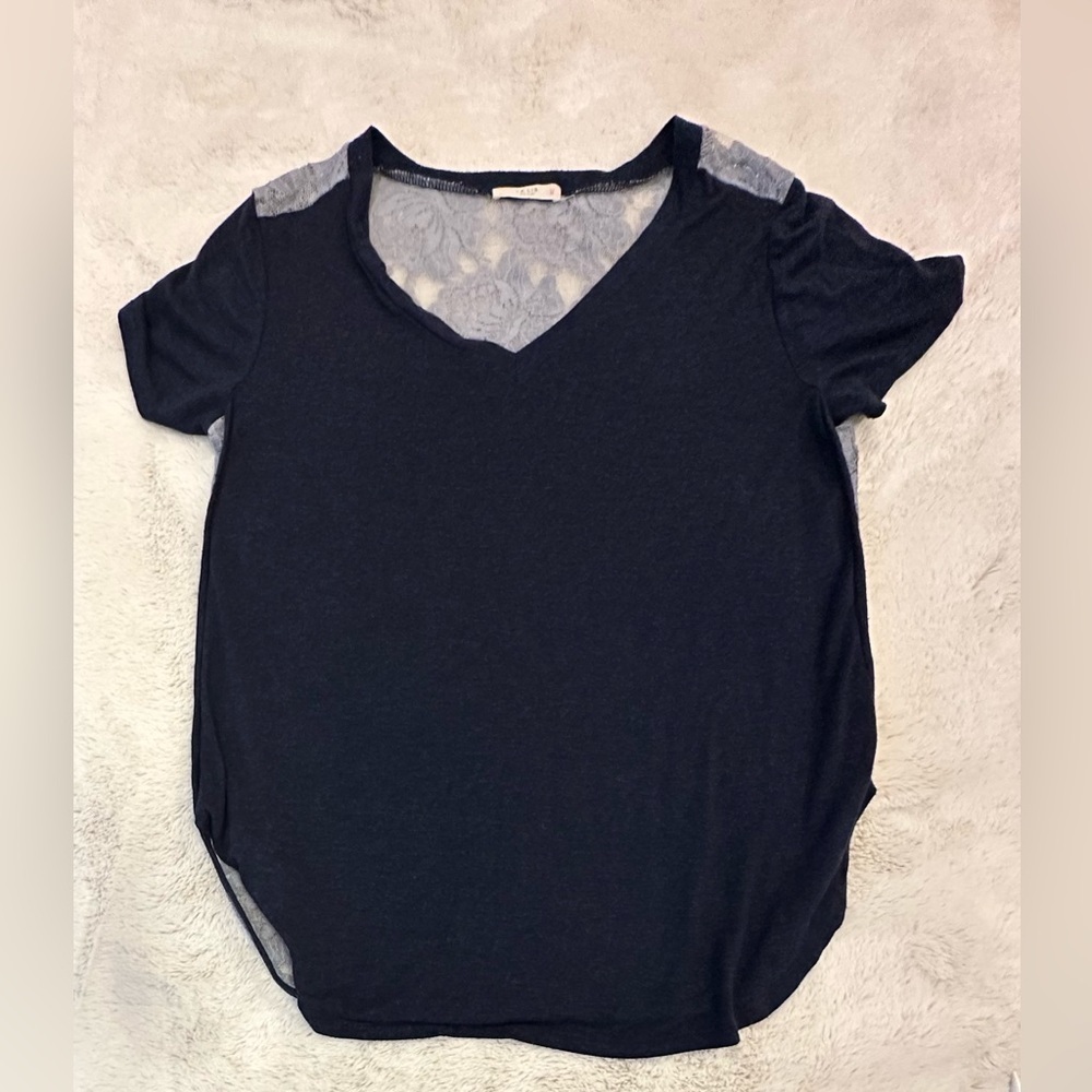 Le Lis Blue Top Blouse with Lace Semi-Sheer Back Tee T-Shirt Women's Size M